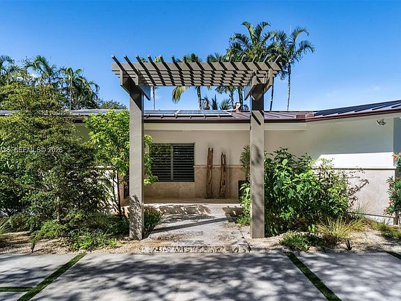 2nd image of 12050 Moss Ranch Rd