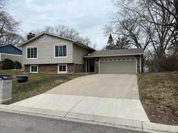 4133 Hillaire Rd, White Bear Township, MN 55110