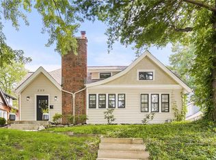 209 E 66th St, Kansas City, MO 64113