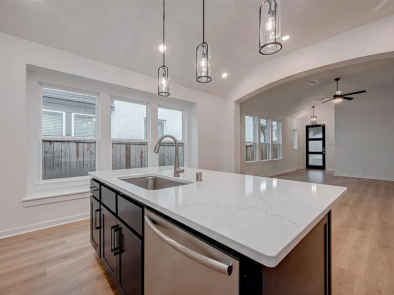 11430 Gossamer Wing Ln — Photo 9