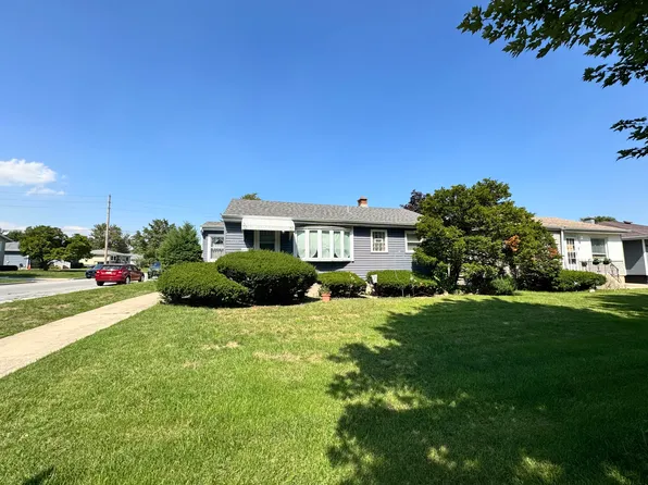 1605 171st St, Hammond, IN 46324