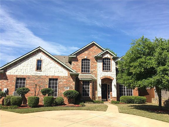 2nd image of 3800 Lakeway Dr