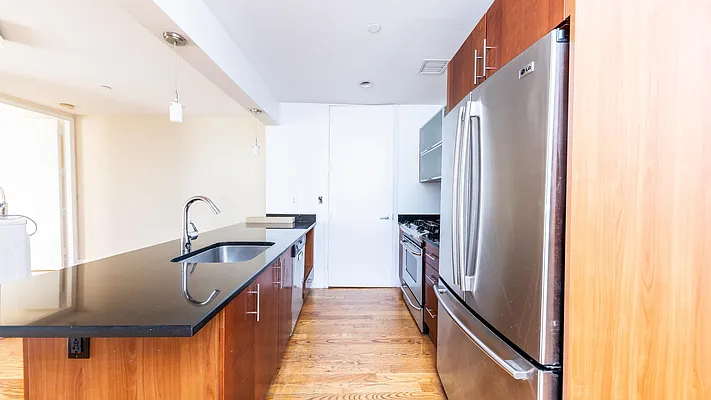 Rented by Nooklyn NYC LLC | media 19