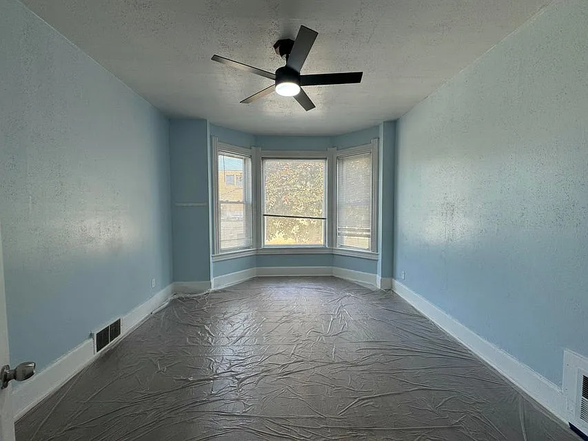 4 bed, $1,650 — Photo 4