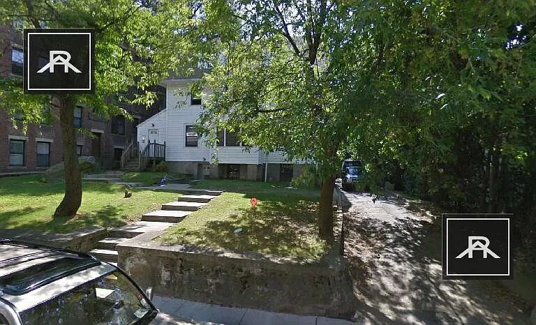 132 Chiswick Rd #1 — Photo 1