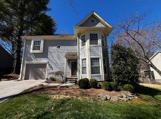 1229 Wenlock Rd, Knoxville, TN 37922