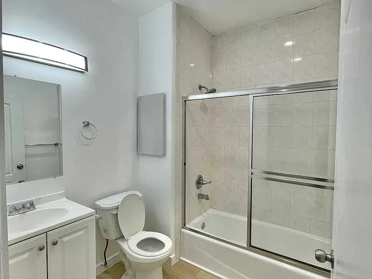 Fruitland Dr — Photo 18