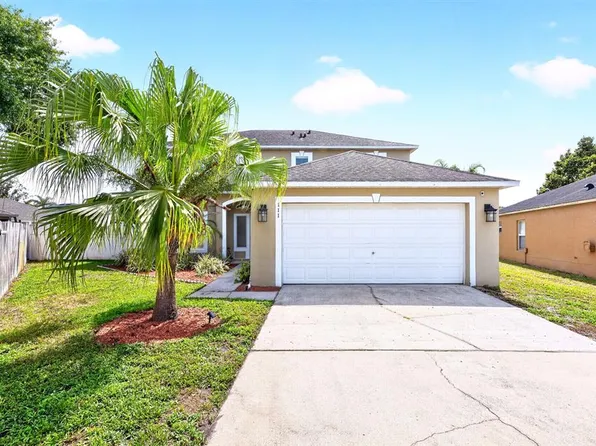 111 Carmel Bay Dr, Sanford, FL 32771