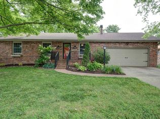 2415 W Cynthia St, Springfield, MO 65810