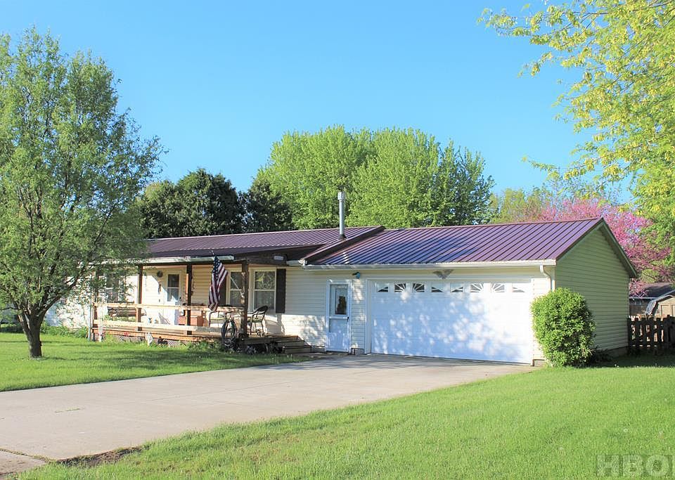 1st image of 351 Rosemont Dr