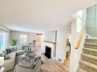 4984 Anderson Rd, Lyndhurst, OH 44124