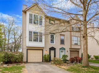 2846 Santee Dr, Bethlehem, PA 18017