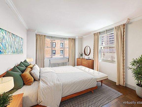 3rd image of 137 E 36th St APT 7K
