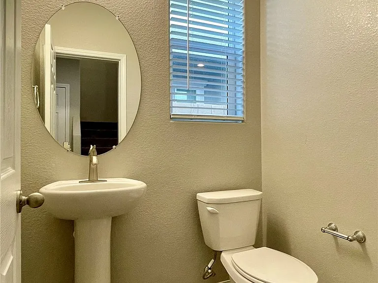 702 Cottonwood Hill Pl — Photo 13