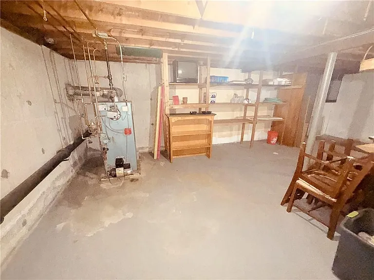 25 Thurston Ave #B — Photo 23