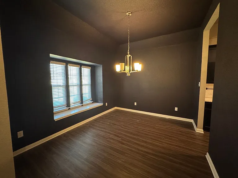 3012 Samson Dr — Photo 7