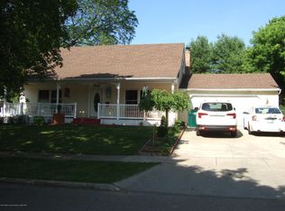 2520 York Rd, Lansing, MI 48911