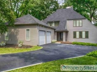 41 Northcote Rd, Saint Louis, MO 63144