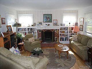3rd image of 11 Beverly Ave