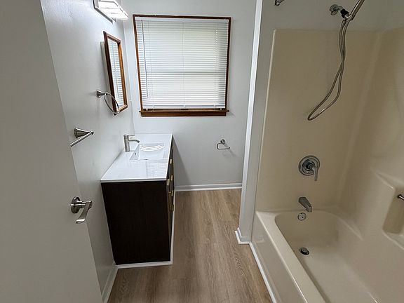 2nd image of 704 Smith St