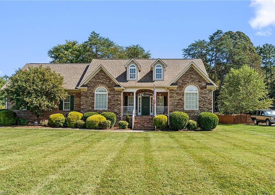 1st image of 5363 Graycliff Ln