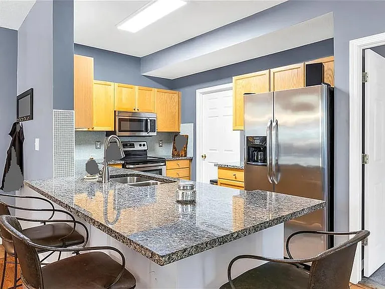 110 Spring Heights Ln SE #110 — Photo 4