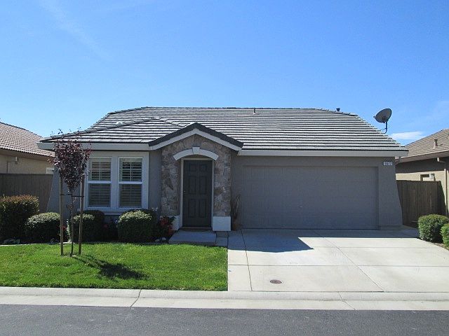 1st image of 1677 Blue Beaver Way
