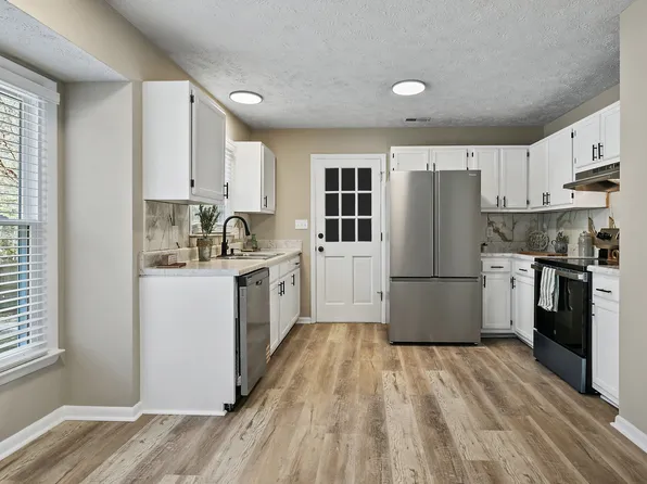 2335 Rustic Trl, Fayetteville, NC 28306