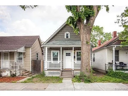 Front - 4460 Pennsylvania St