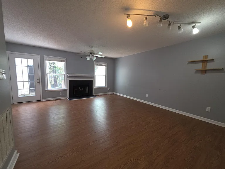 6008 Epping Forest Dr — Photo 5