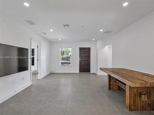 340 NW 45th St — Photo 9