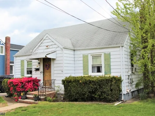 19 Manila St, Clifton City, NJ 07011