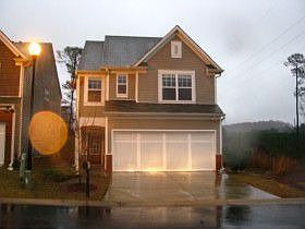 1st image of 921 Tamarisk Pl