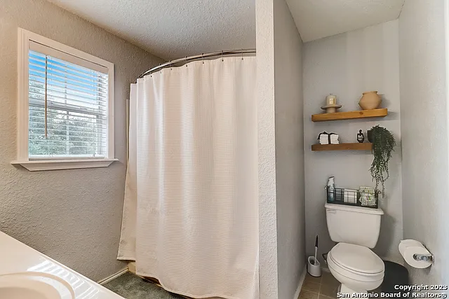 8002 Willow Country — Photo 17