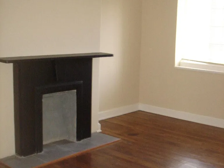 263 S Monroe Ave — Photo 6