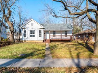 516 E 4th St, Lockport, IL 60441