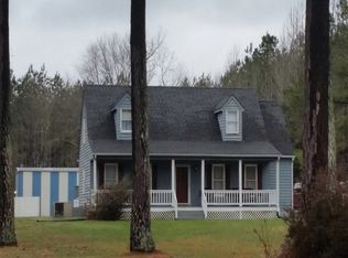 13586 Pumphouse Rd, Disputanta, VA 23842