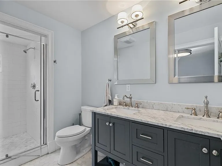 567 Bristol Ferry Rd #3 — Photo 33