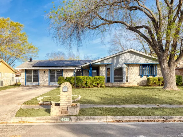 4439 Bayliss, San Antonio, TX 78233