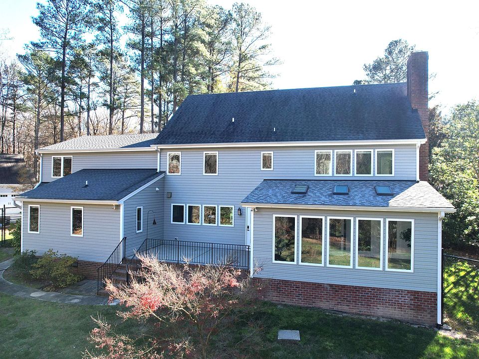 2nd image of 624 Great Pine Way