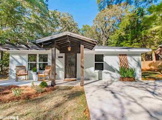 403 Church Ave, Daphne, AL 36526