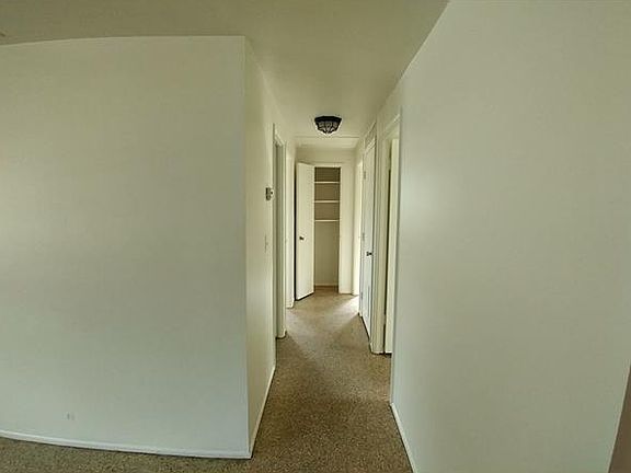 5th image of 6980 82nd Ave N
