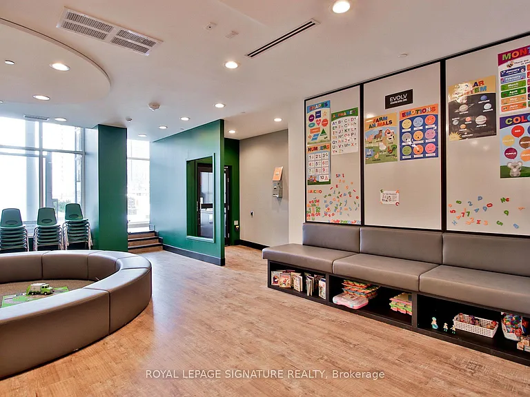 25 Nicholas Ave #403 — Photo 6