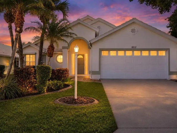 1611 Slate Ct, Venice, FL 34292