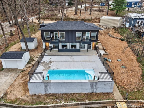 2nd image of 47 Dixie Ln