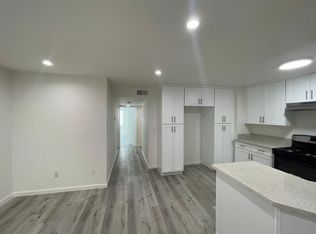 625 E Santa Anita Ave #A, Burbank, CA 91501