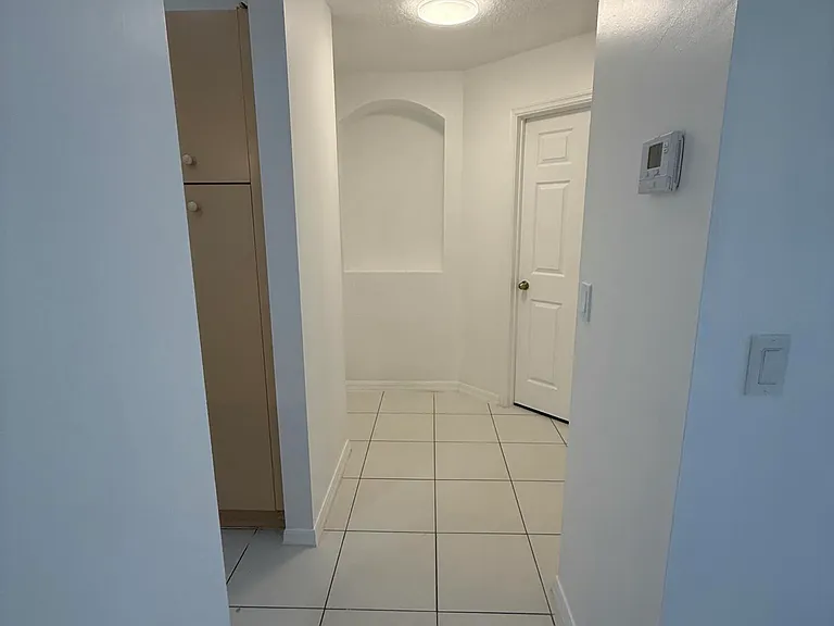 100 Cocoplum Cir — Photo 9