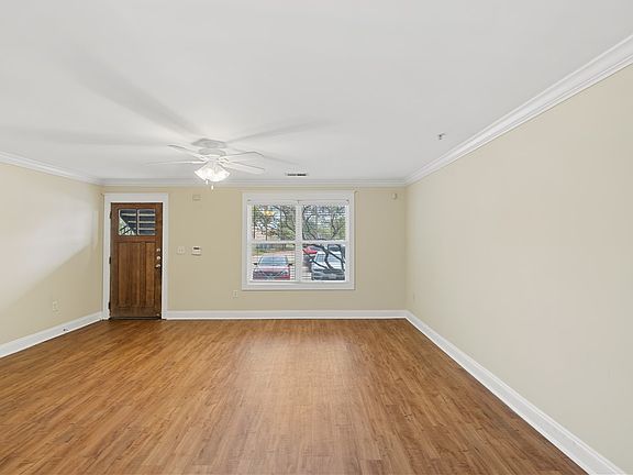 4th image of 1725 Harvey Mitchell Pkwy S APT 614