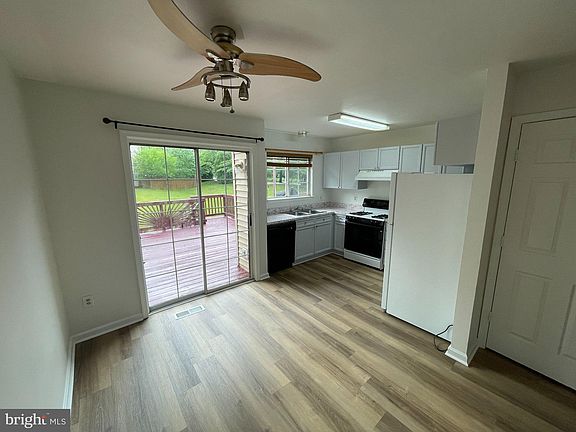 3rd image of 14108 Autumn Cir
