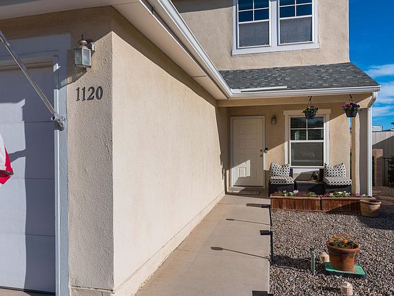 3rd image of 1120 Reynosa Loop SE